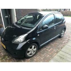 Toyota Aygo 1.0 12V Vvt-i 5DRS 2008 Zwart