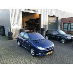 Peugeot 206 2.0 HDi X-line Airco El Ramen Cent Deur Verg. ZO