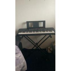 YAMAHA PSR-E263 Keyboard