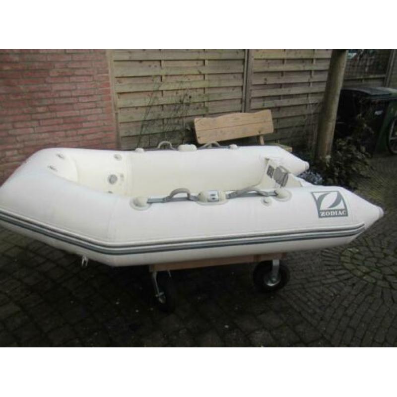 Zodiac 220 rib yachtline