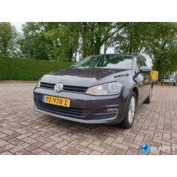 Volkswagen Golf 1.6 TDI 110PK LOUNGE TOP CONDITIE*DRIEM V.V!