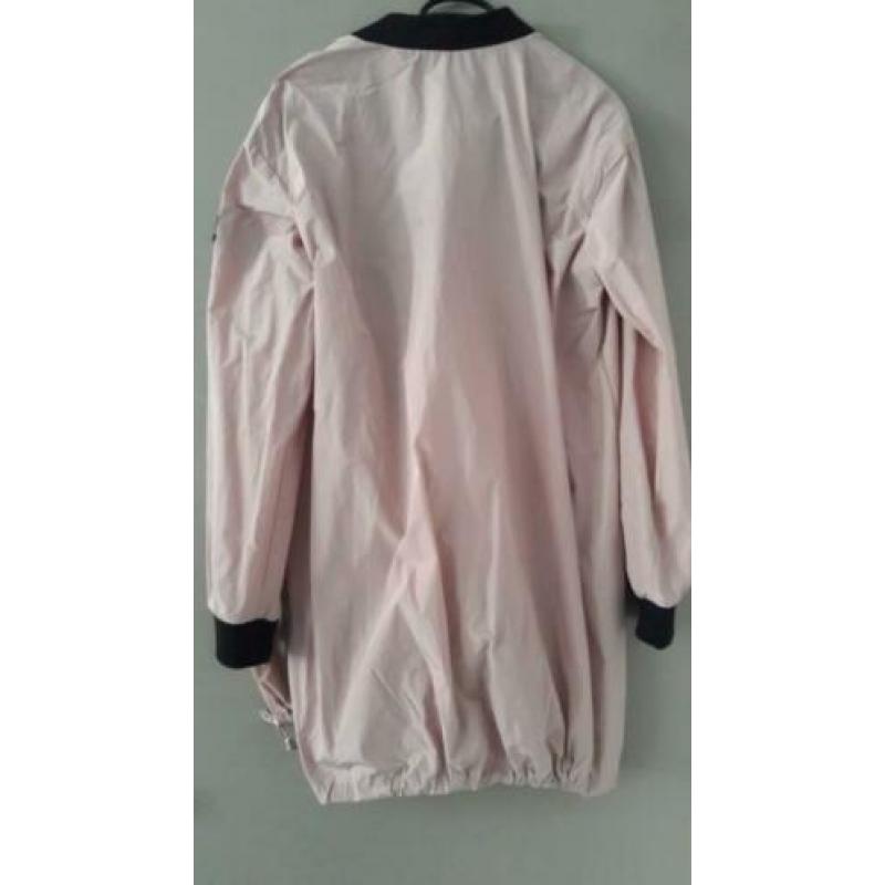 GUESS bomber jacket pink maat M nieuw