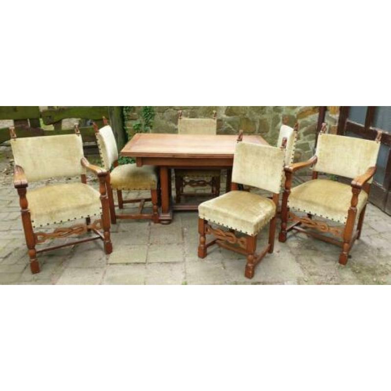 eikenhouten eettafel met 6 stoelen uit 1910