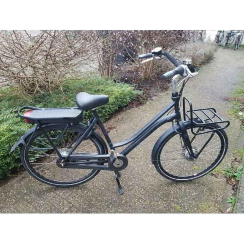 Mooie Cortina E-Roots elektrische fiets