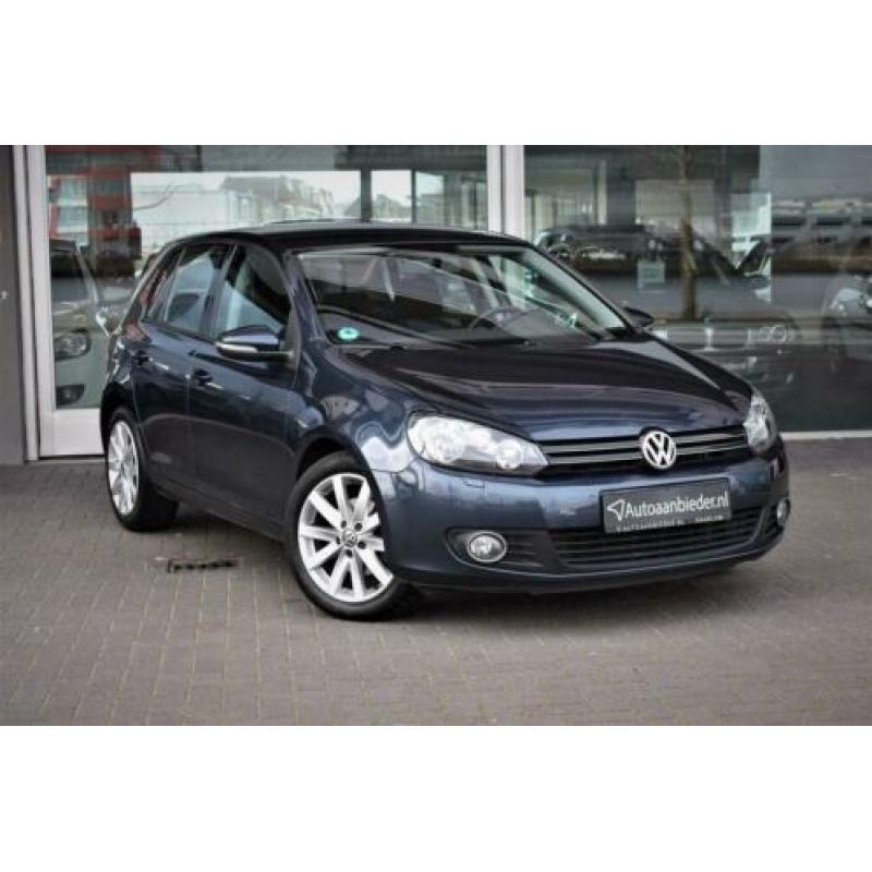 Volkswagen Golf 1.4 TSI Highline / Alcantara / Navi / PDC