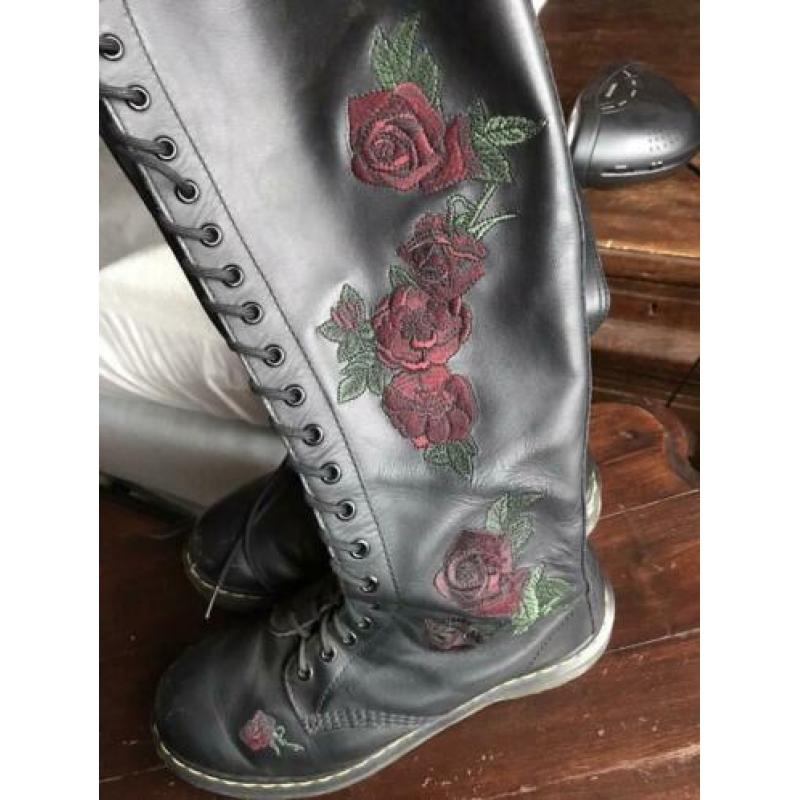 Dr. Martens laarzen, zwart /roos, maat 43