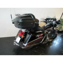 Harley-Davidson FLHTCUSE CLASSIC SCREAMIN EAGLE (bj 2006)