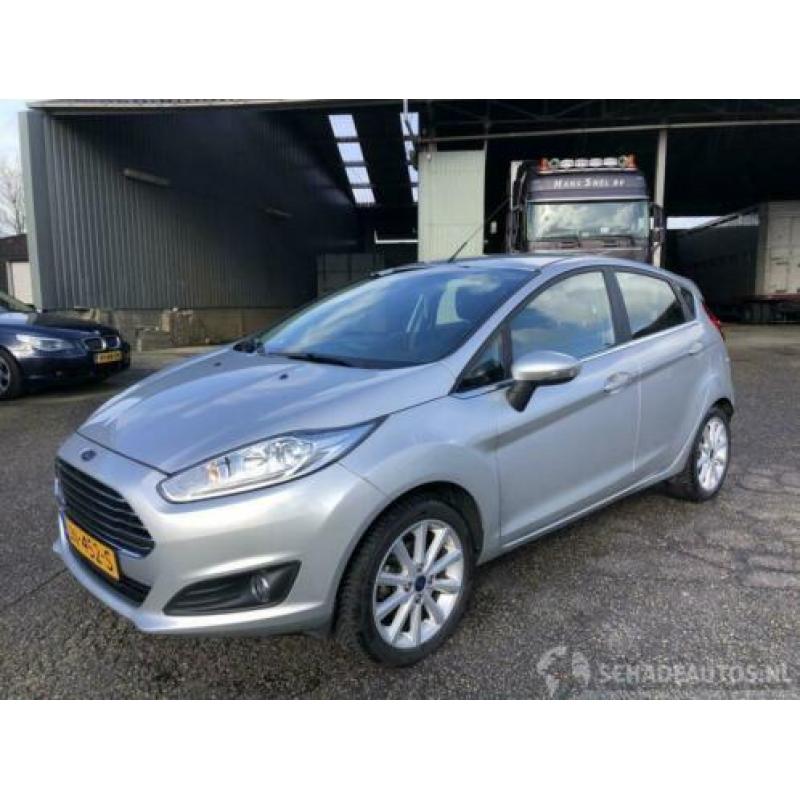 Ford Fiesta 1.0i 80pk titanium 5drs facelift - led - navi -