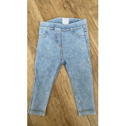 Baby broekjes maat 74