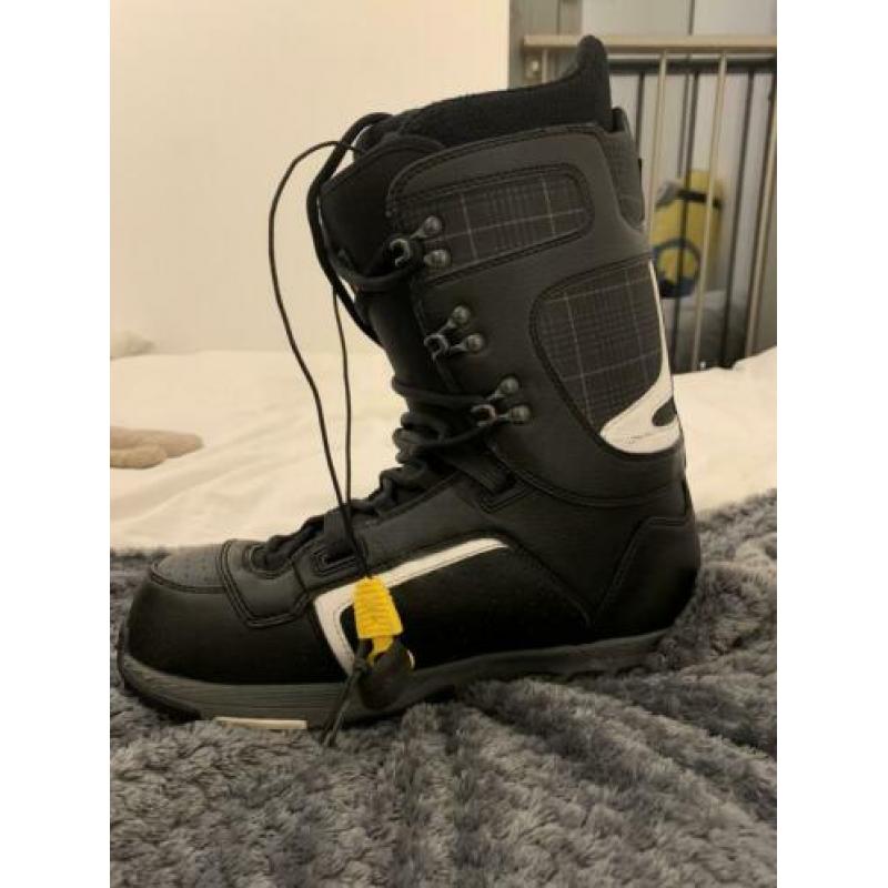 Burton hail snowboard schoenen 44