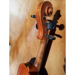 Viool opknapper, lengte 54 cm.