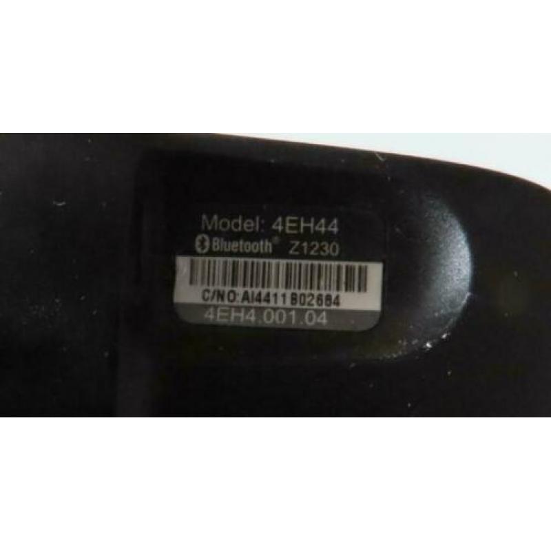 Tom Tom model 4EH44 bluetooth Europe 2012