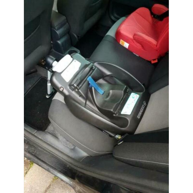 Maxi-Cosi easyfix base met maxi-Cosi