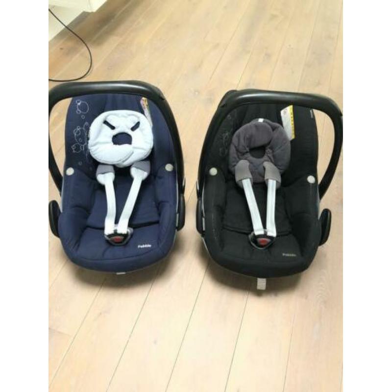 2x Maxi cosi pebble + 2x base