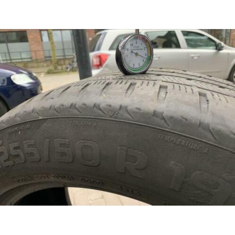 Vredestein Quatrac5 alle seizoen banden 255/50/R19 255 50 19