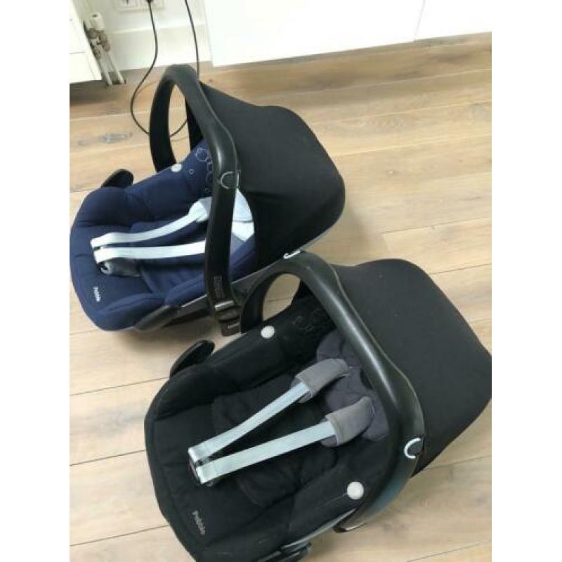 2x Maxi cosi pebble + 2x base