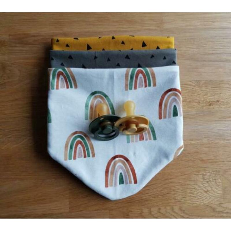 kwijlslabben (3 voor €12.50)