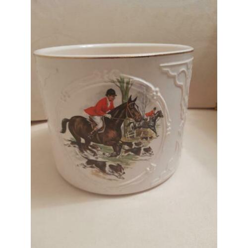 frankton c.v tegelen bloempot met paarden