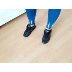 zwarte met roze NIKE AIR MAX sneakers maat 36,5