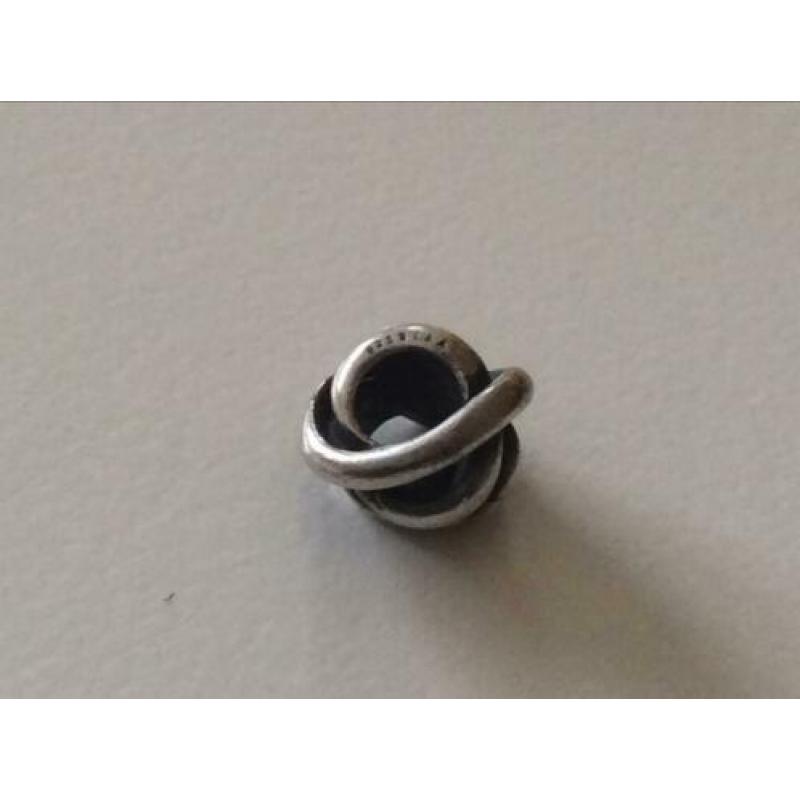 Trollbeads geluksknoop. Zilver.