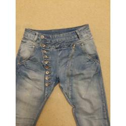 Baggy jeans maat M