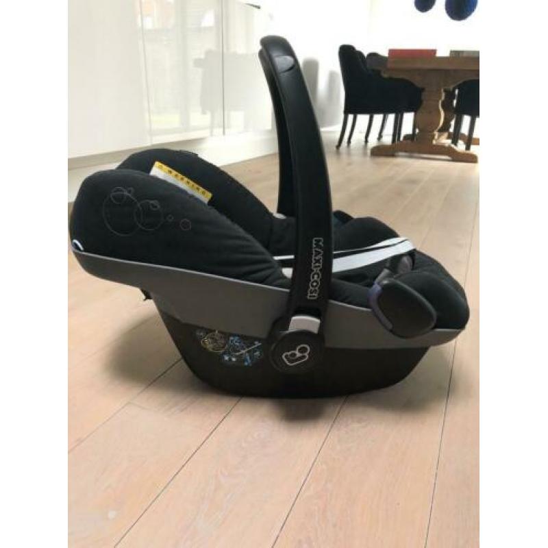 2x Maxi cosi pebble + 2x base