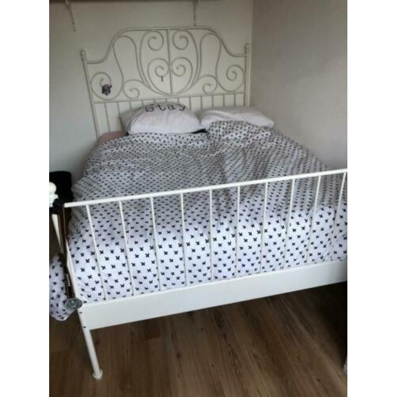 Ikea bed leivrik 140x200 incl. lattenbodem en matras