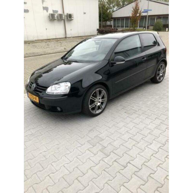 Volkswagen Golf 1.4 16V 55KW 3D 2005 Zwart