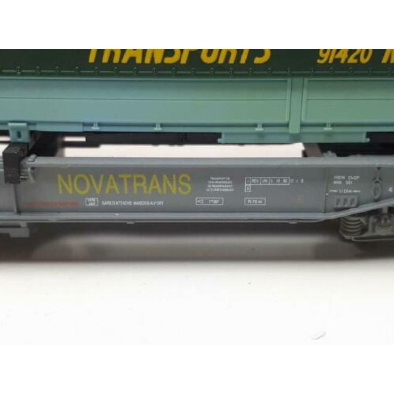 Roco Hupac draagwagon SNCF Novatrans met huifbakken Antoine