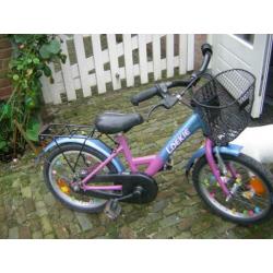 Loekie meisjesfiets blauw met roze 16 inch