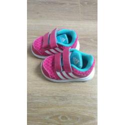 Adidas baby schoenen -Maat 19