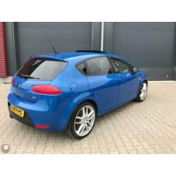 Seat Leon 2.0 TFSI Cupra R 265PK Xenon/Dak/Navi/19 inch