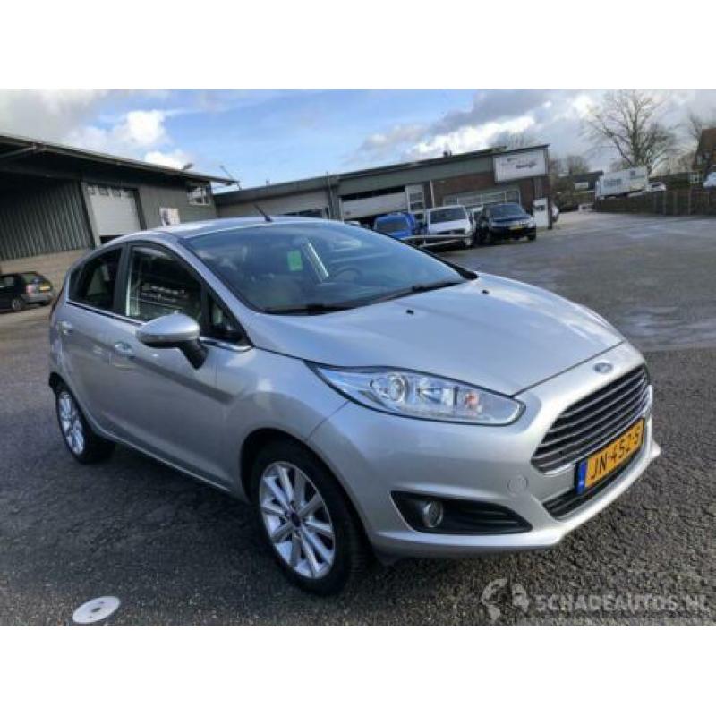 Ford Fiesta 1.0i 80pk titanium 5drs facelift - led - navi -