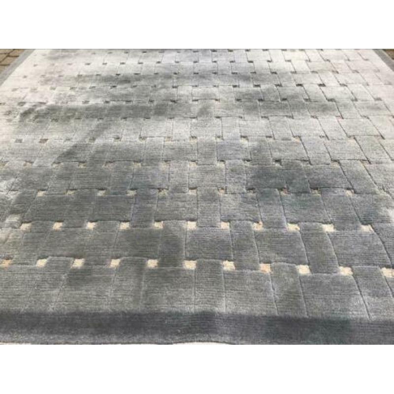 Vloerkleed van zuiver wol 175x245.