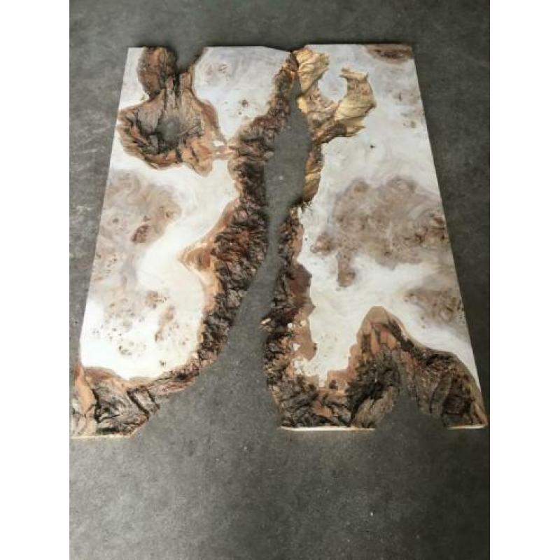 Ook zelf giethars epoxy riviertafel maken van schaaldelen