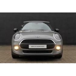 MINI 5-deurs One Salt + Business (bj 2019)