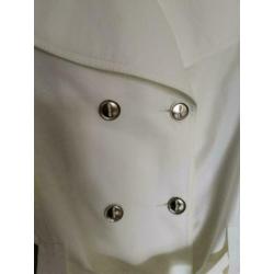 Piano mooie witte trenchcoat 1x gedragen mt 46
