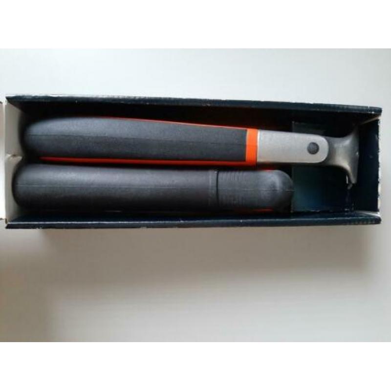 Bahco/Sanvik, Verfkrabber - 2 stuks nr. 625 en 650.