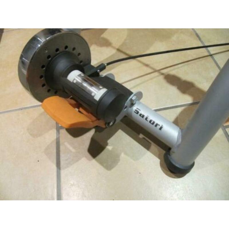 Tacx Satori smart trainer