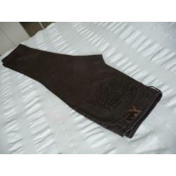 Long sjaal Brax bruine broek mt.42 + Mac bruine broek mt.44