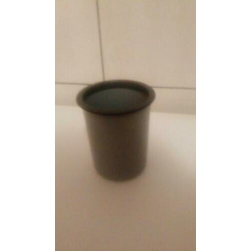 002 Tupperware Lepelbus