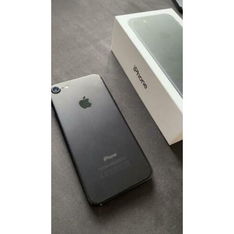 IPhone 7 Black 32 GB