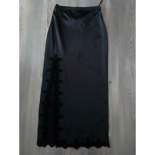 Catwalk collection London rok Gothic Gala Fair Split