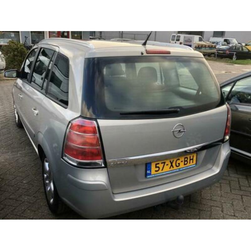 Opel Zafira 1.6 Business 7 Persoons Airco Cruise Trekhaak