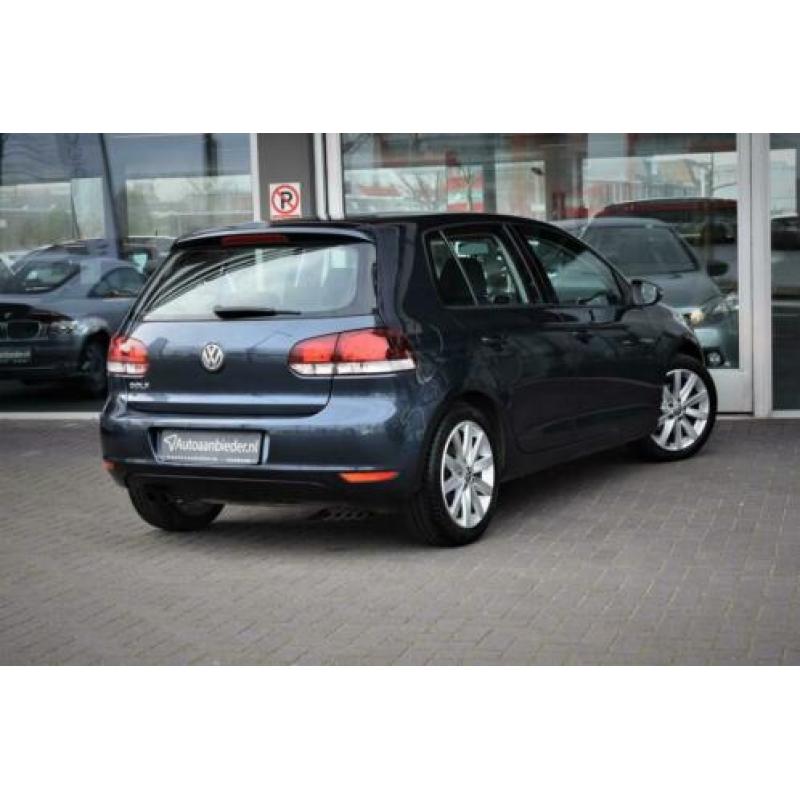 Volkswagen Golf 1.4 TSI Highline / Alcantara / Navi / PDC