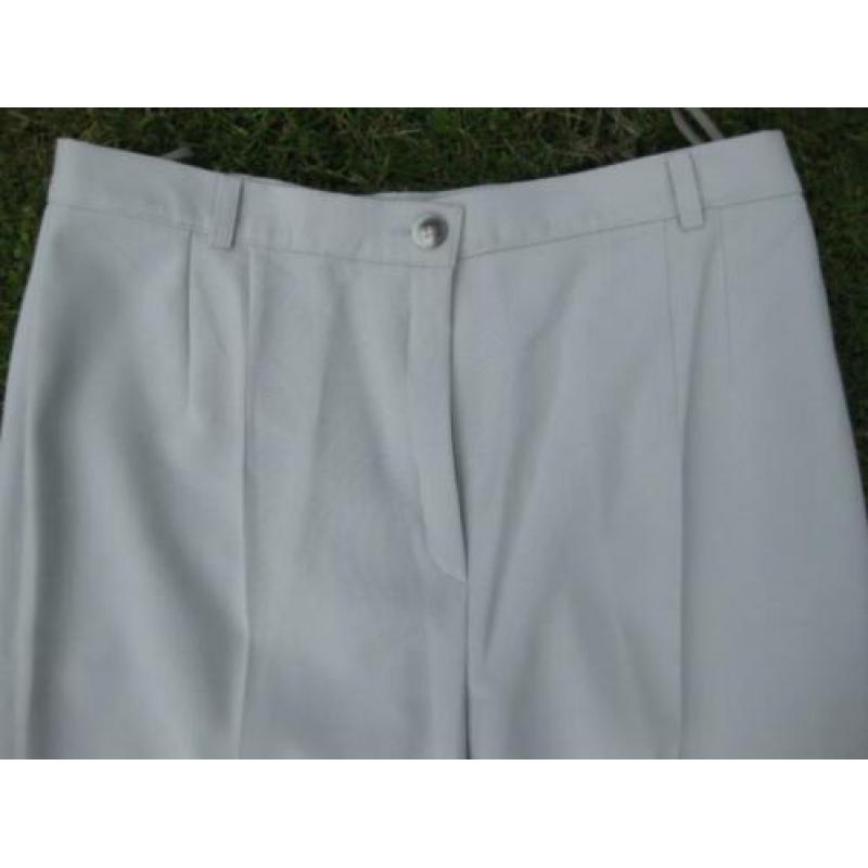 Grijze nette broek dames, plooi, mt 42 Bellguardo Montirone