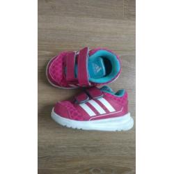 Adidas baby schoenen -Maat 19