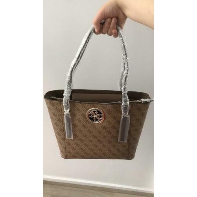 Guess Tas te koop, Nieuw!