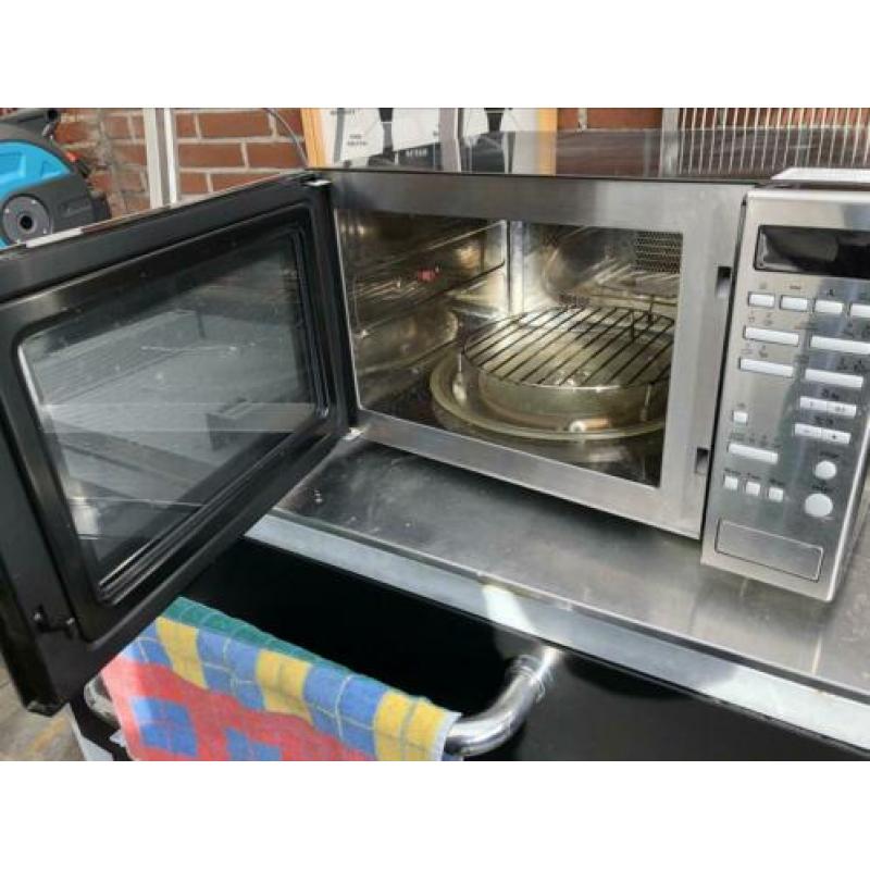 Atag combi magnetron oven met inbouw frame