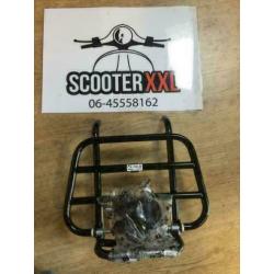 Vespa Sprint / Primavera voordrager Hoogglans zwart